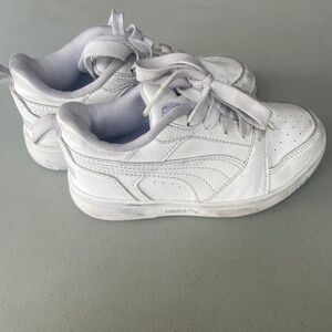Boys/little kids Puma shoes
